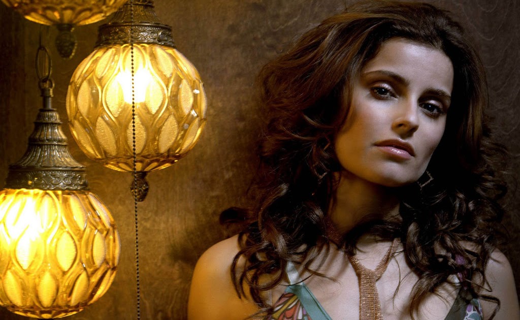 Black Cherry Nelly Furtado Night Is Young