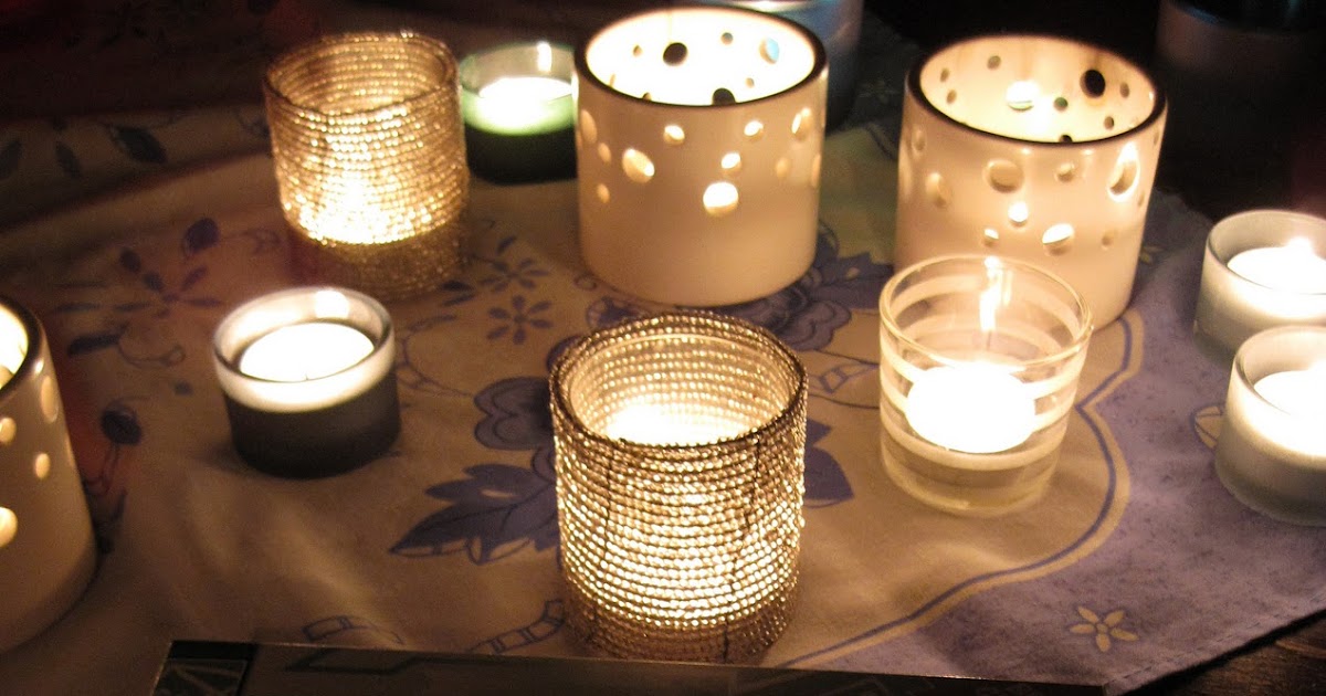 Sense and Simplicity: 10 Frugal Christmas Activities for Families with