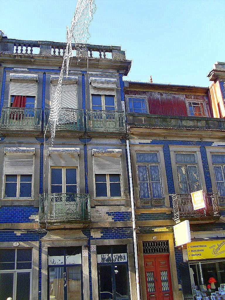 [SL370706.JPG]
