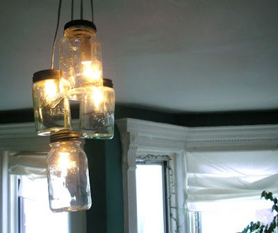 I found this great DIY mason jar light project on Design Sponge