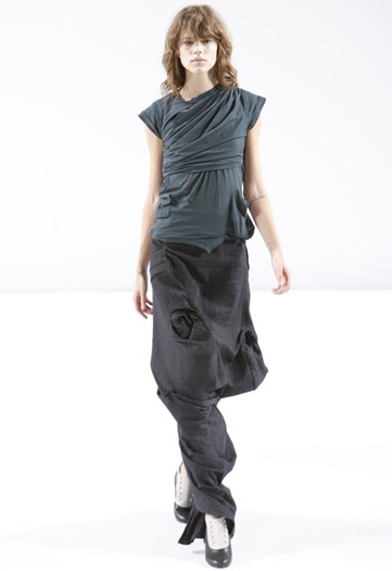 [Runway+-+Hexa+by+Kuho+FW1011+1.jpg]