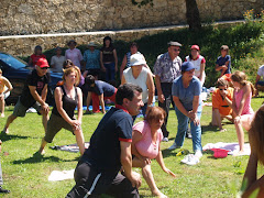 Yoga e Caminhada em Curvos