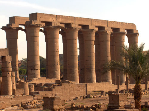 الاثار الفرعونية بمدينة الاقصر