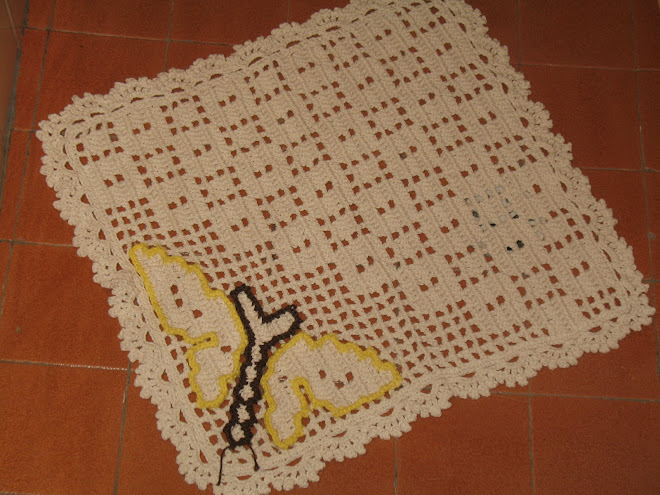 Jogo de Banheiro feito em Crochê... ("Tapete de Pia")...