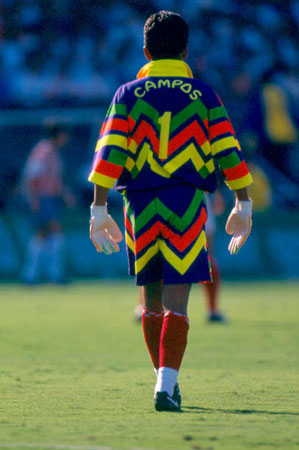 jorge-campos-mexican-goalkeeper1.jpg