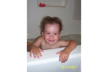 I love bath pics!
