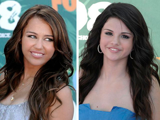 miley cyrus and selena gomez dress up. selena gomez oscars 2010.