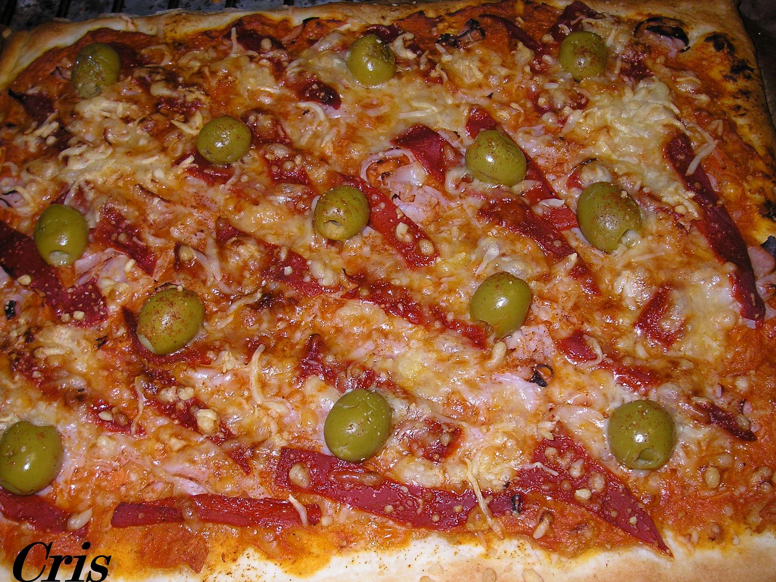 [pizza+diavola.JPG]