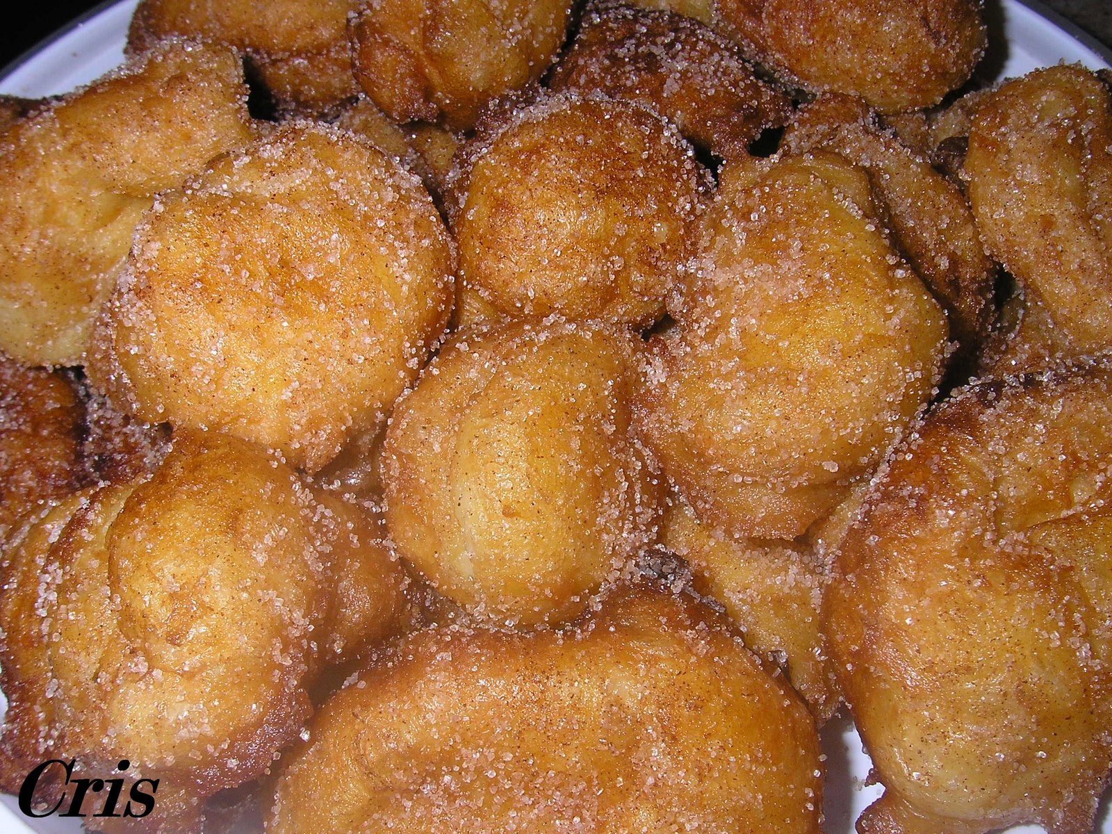 [buñuelos+de+viento..JPG]