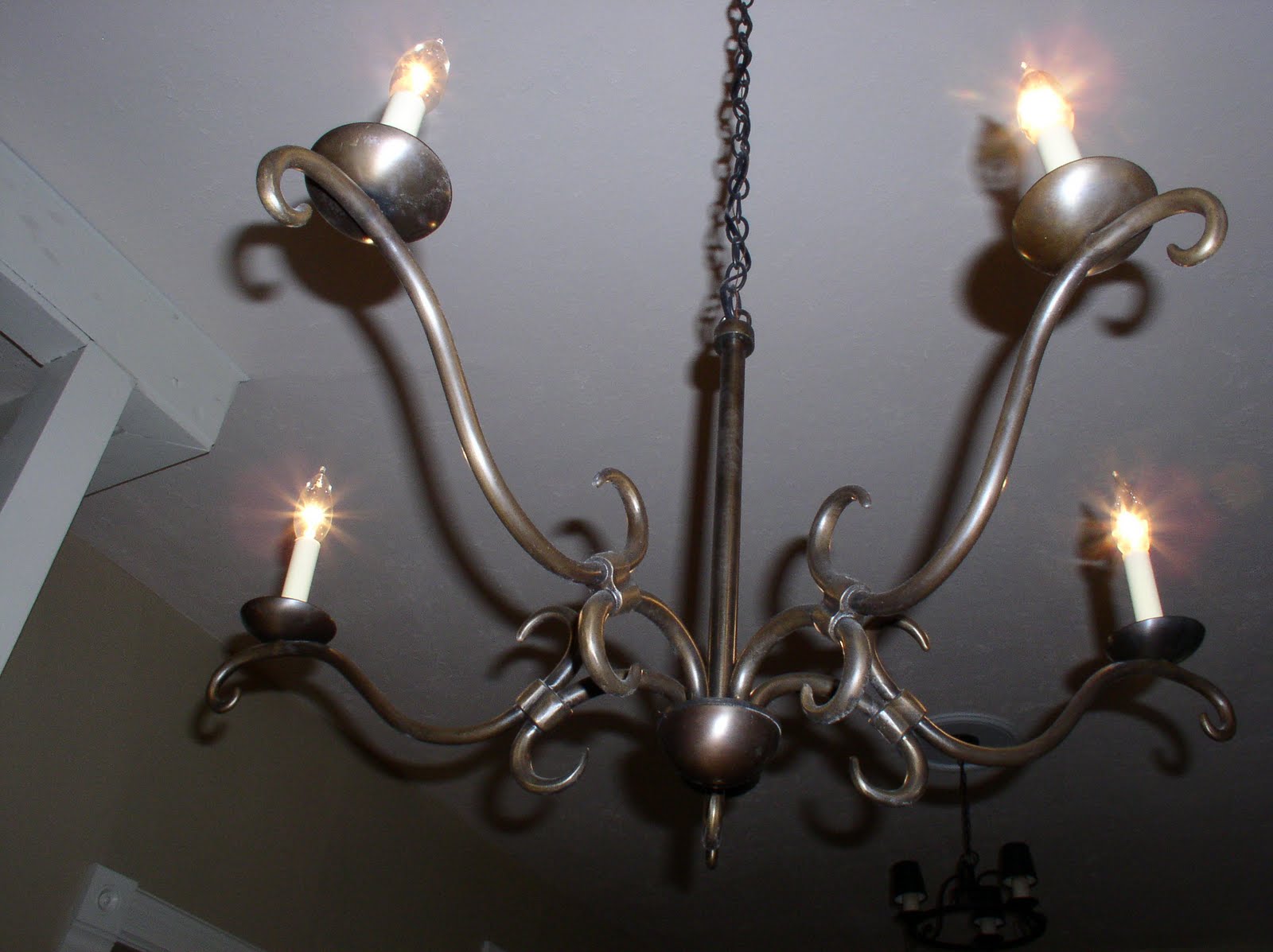 [dining+chandelier.JPG]