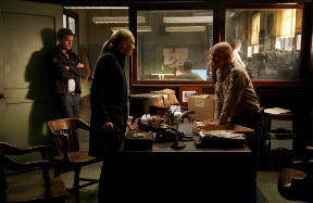 FRINGE: Peter (Joshua Jackson, L) and Olivia (Anna Torv, C) investigate a missing-persons case in the FRINGE episode 'Night of Desirable Objects' airing Thursday, September 24 (9:00-10:00 PM ET/PT) on FOX. ©2009 Fox Broadcasting Co. CR: Liane Hentscher/FOX FRINGE: Peter (Joshua Jackson, L) and Olivia (Anna Torv, C) investigate a missing-persons case in the FRINGE episode 'Night of Desirable Objects' airing Thursday, September 24 (9:00-10:00 PM ET/PT) on FOX. ©2009 Fox Broadcasting Co. CR: Liane Hentscher/FOX