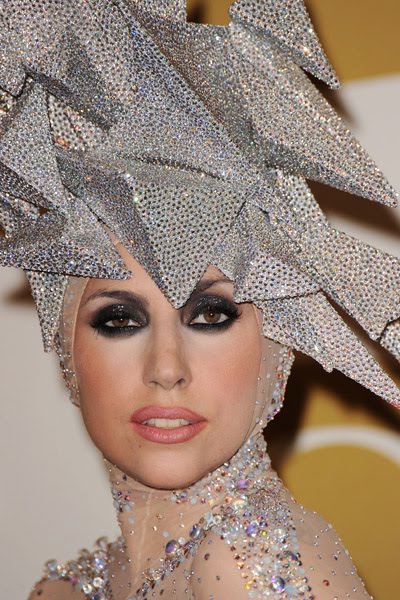 [lady+gaga+grammy+show+face.jpg]