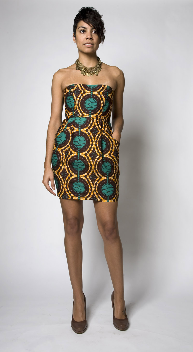 [Strapless+Big+Circle+Print+in+Turquoise+and+Gold.jpg]
