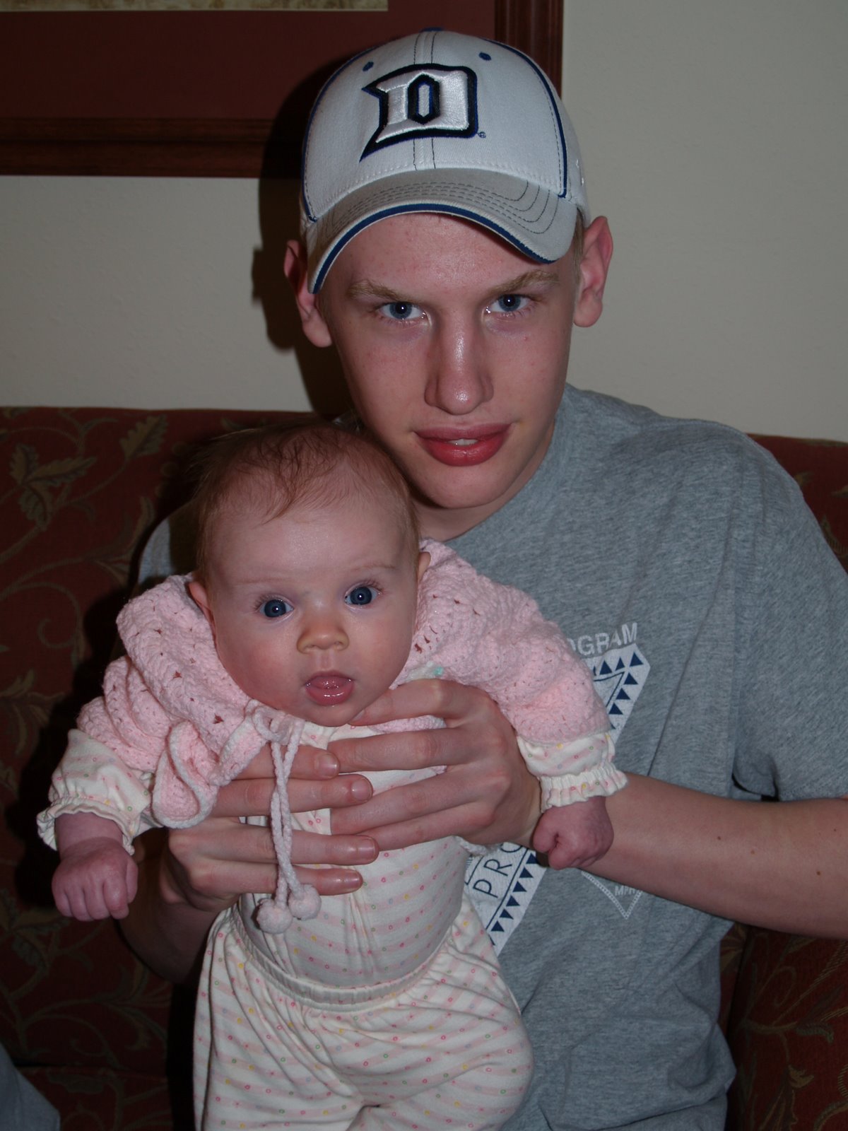 [Uncle+Joe_american+idol+watching.JPG]