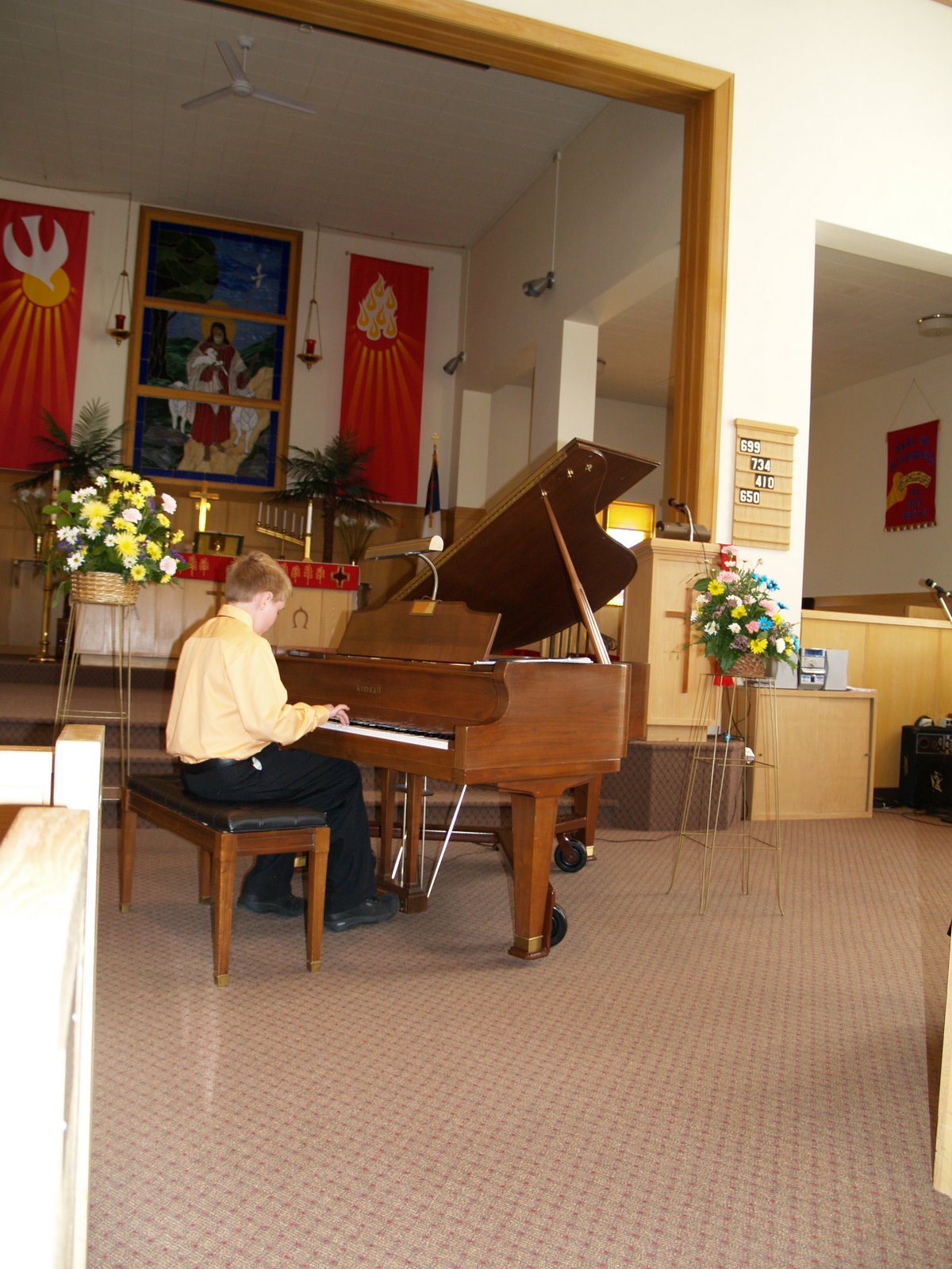 [First+piano+recital.JPG]