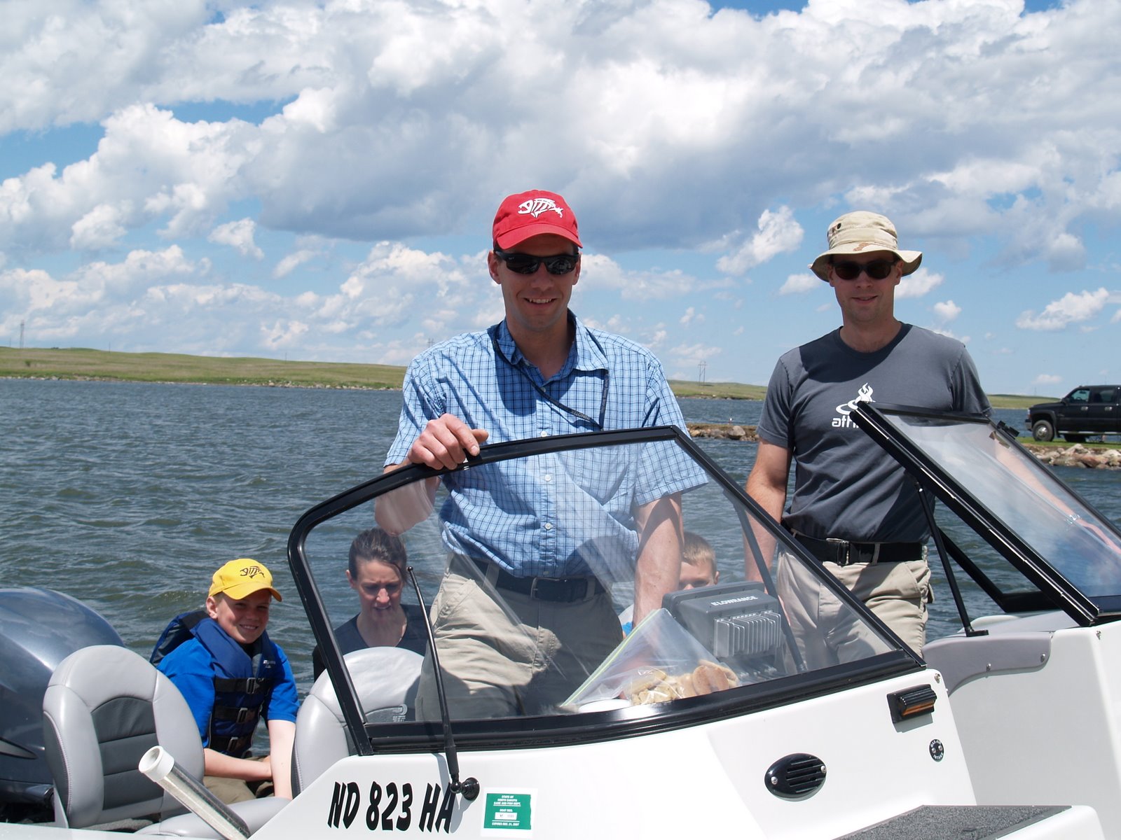 [Boat+buddies.JPG]