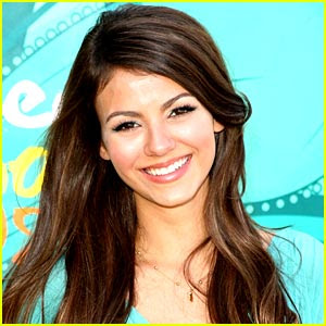Victoria Justice - Finally Falling