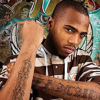 B.o.B - Packers vs. Falcons Lyrics + Letras + Lirik + Tekst + Text + 가사 + Testo + 歌詞 + Paroles + Source: Lyrics-Video-Music.blogspot.com + Video Music Song Lyrics B.o.B - Packers vs. Falcons