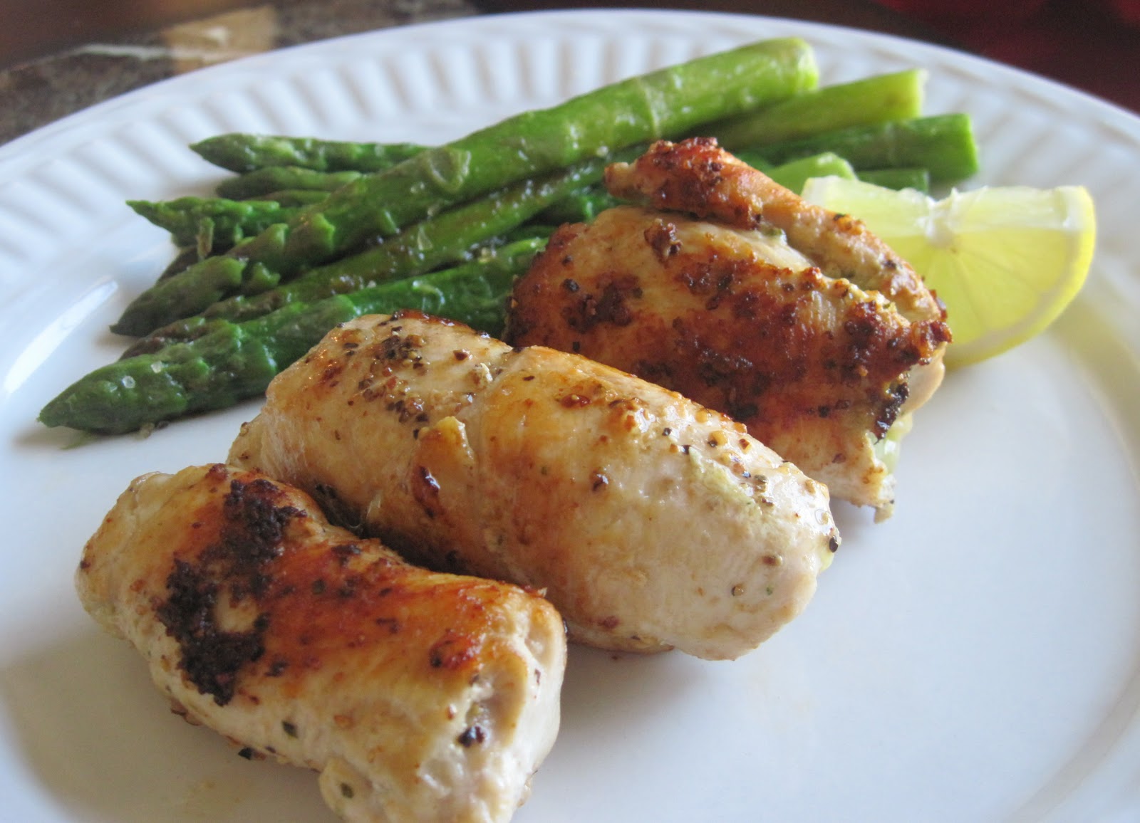 Luscious Low Carb Pesto Chicken Roll Ups