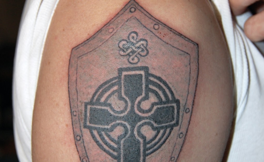 Tattoo Templar Shield