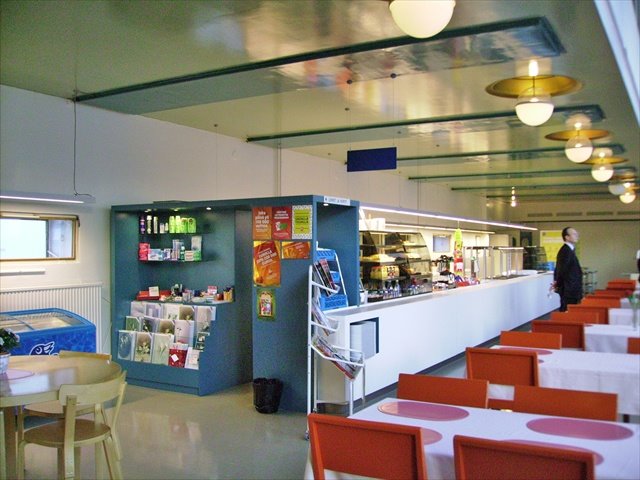 [pics_042.jpg]