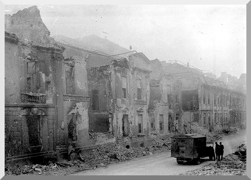 These haunting photos combine images of berlin from world war ii with PICTURES FROM HISTORY: Rare Images Of War, History , WW2, Nazi Germany