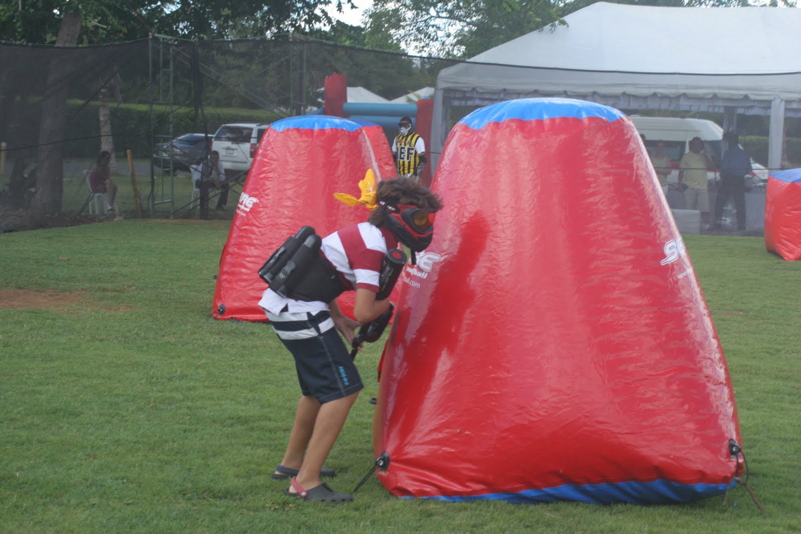 Presentacion de paintball en Metro Country Club Paintball en