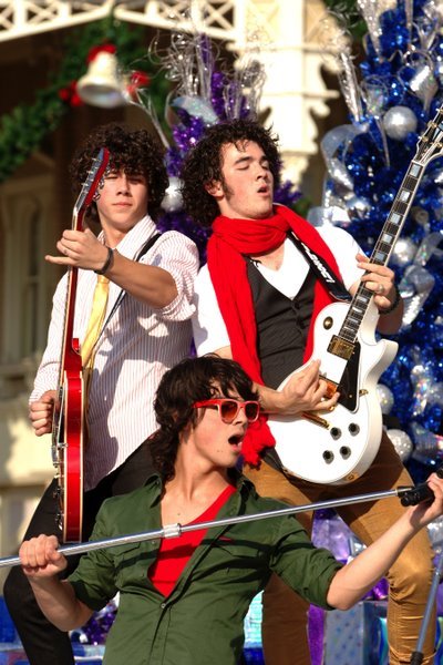 Jonas Brothers !!
