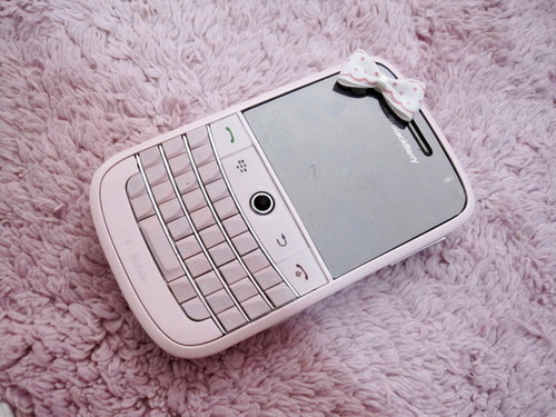 pink blackberry! ohemjiii!!!