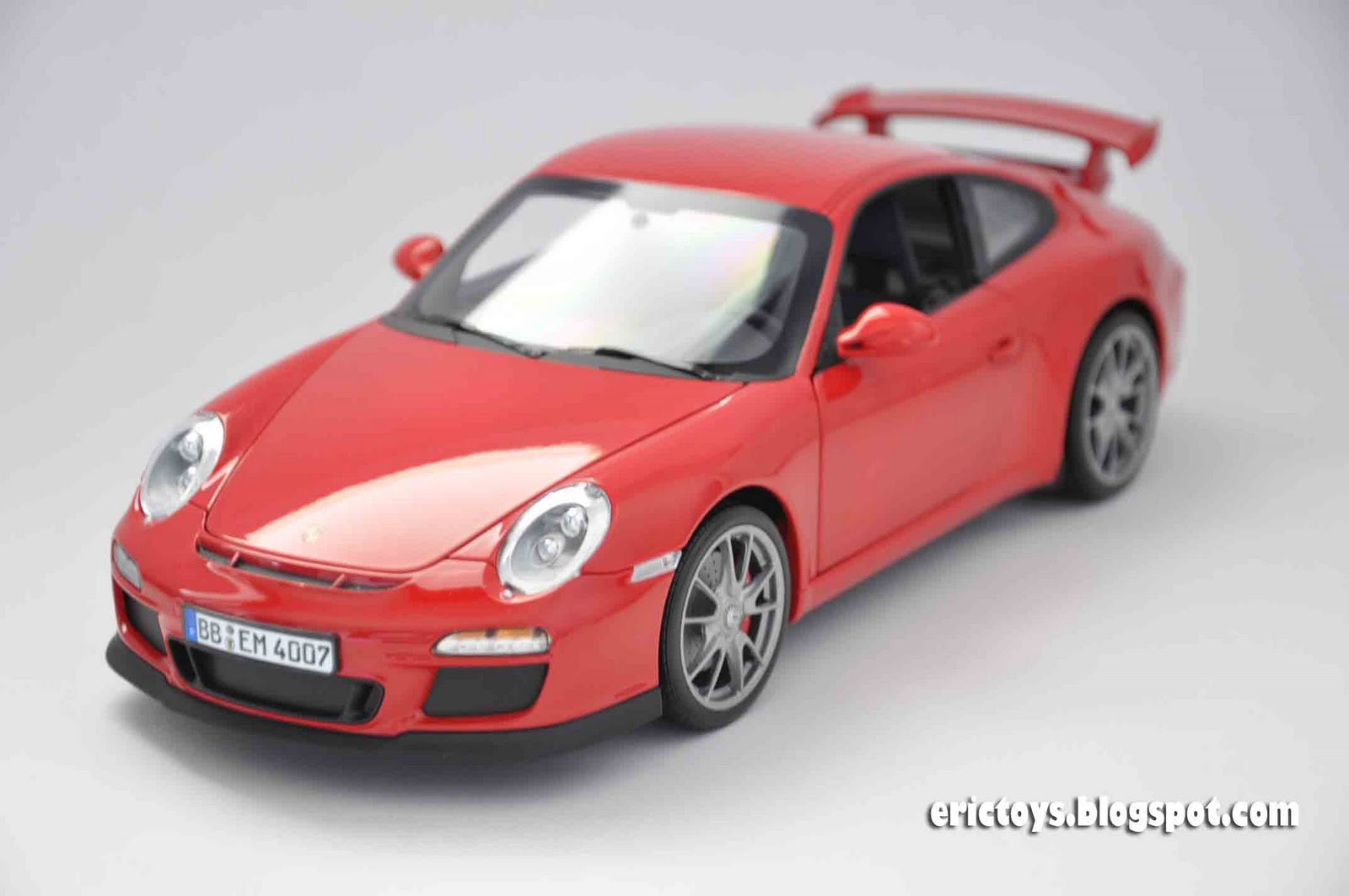 lamborghini: Porsche 911 GT3