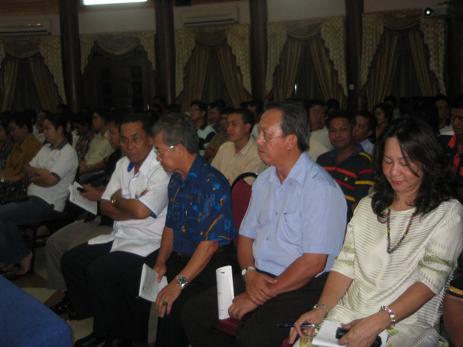 [IMG_2425.JPG]