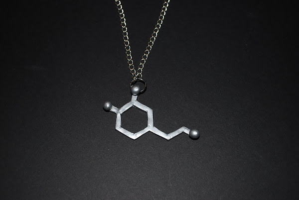 Dopamine molecule...Serotonin's sister/brother!