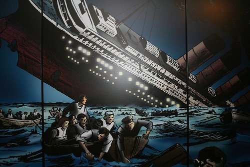 [titanic.jpg]