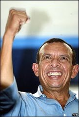 [_41076004_051130lobo300b.jpg]