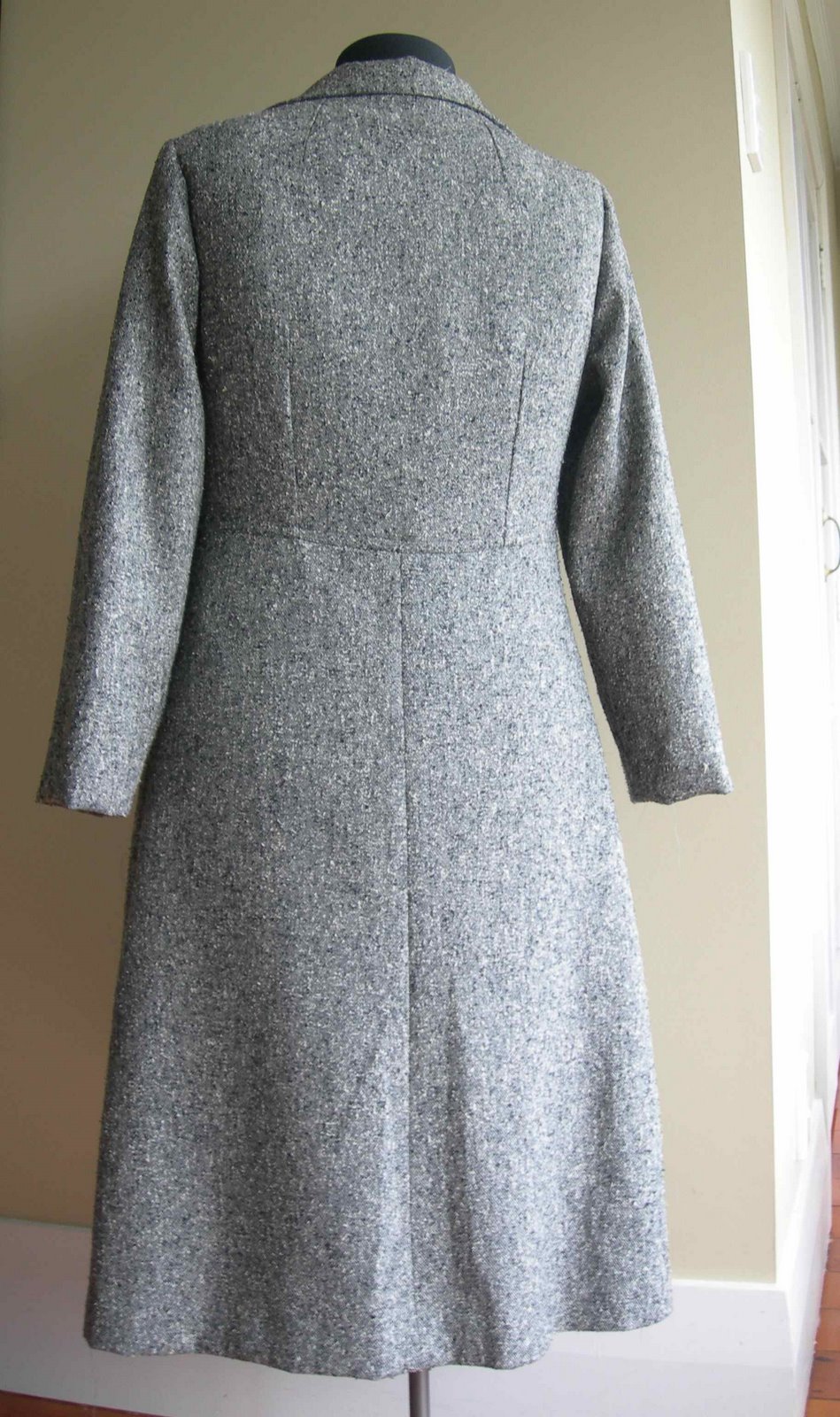 [coat+dress+7.jpg]