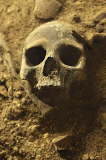 3,500-year-old burial chamber discovered in Syria