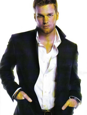 http://3.bp.blogspot.com/_YwiSFg-px-Y/STjcvBGMppI/AAAAAAAAAX4/OB-rLzPhDlk/s400/TomBrady.jpg