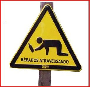http://3.bp.blogspot.com/_Yx2CYDC3l5g/SYyynzrtodI/AAAAAAAAA9U/7KI-GLIjfhY/s400/Sinal+de+tr%C3%A2nsito.JPG