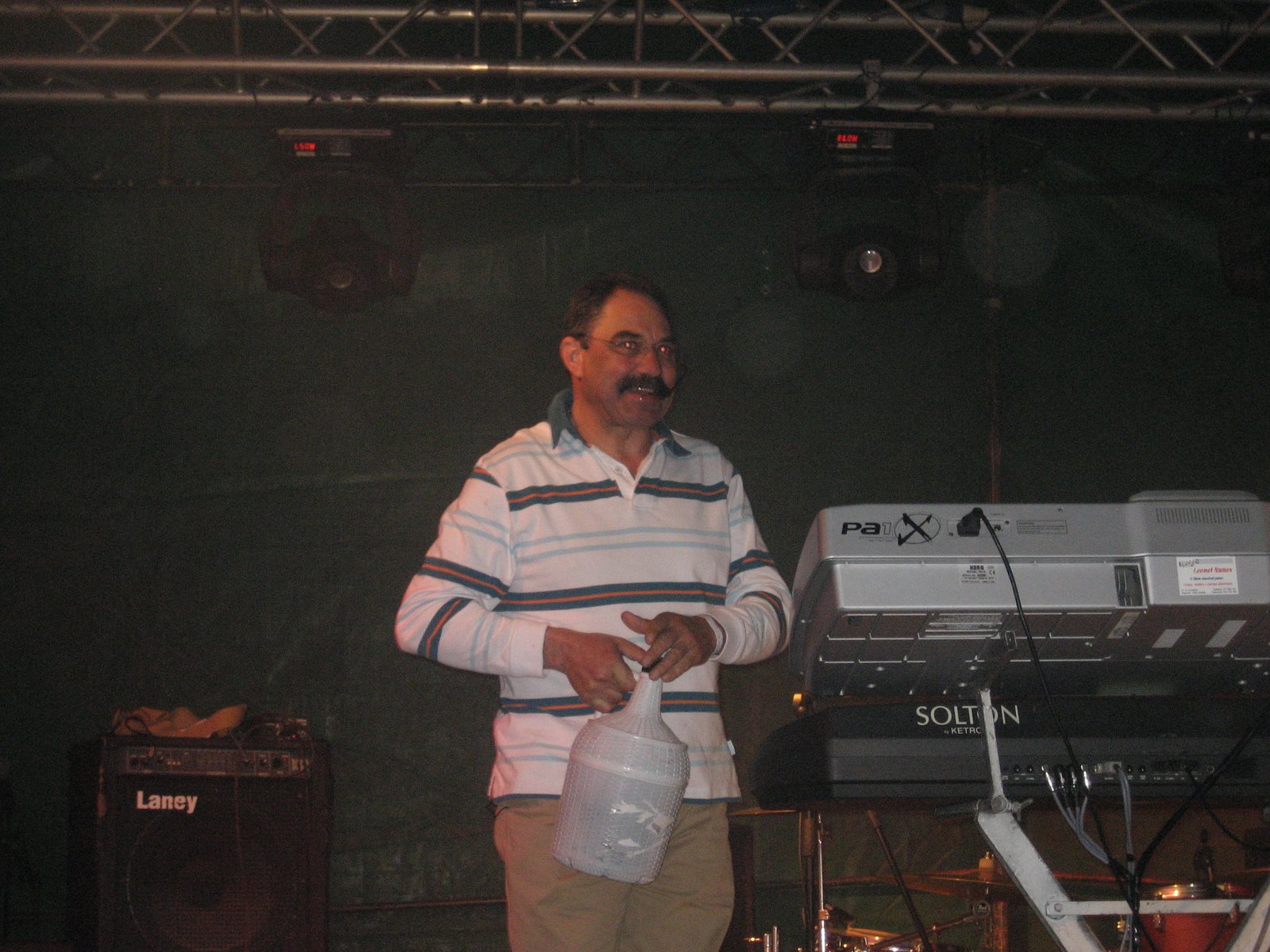 [IMG_0617.JPG]