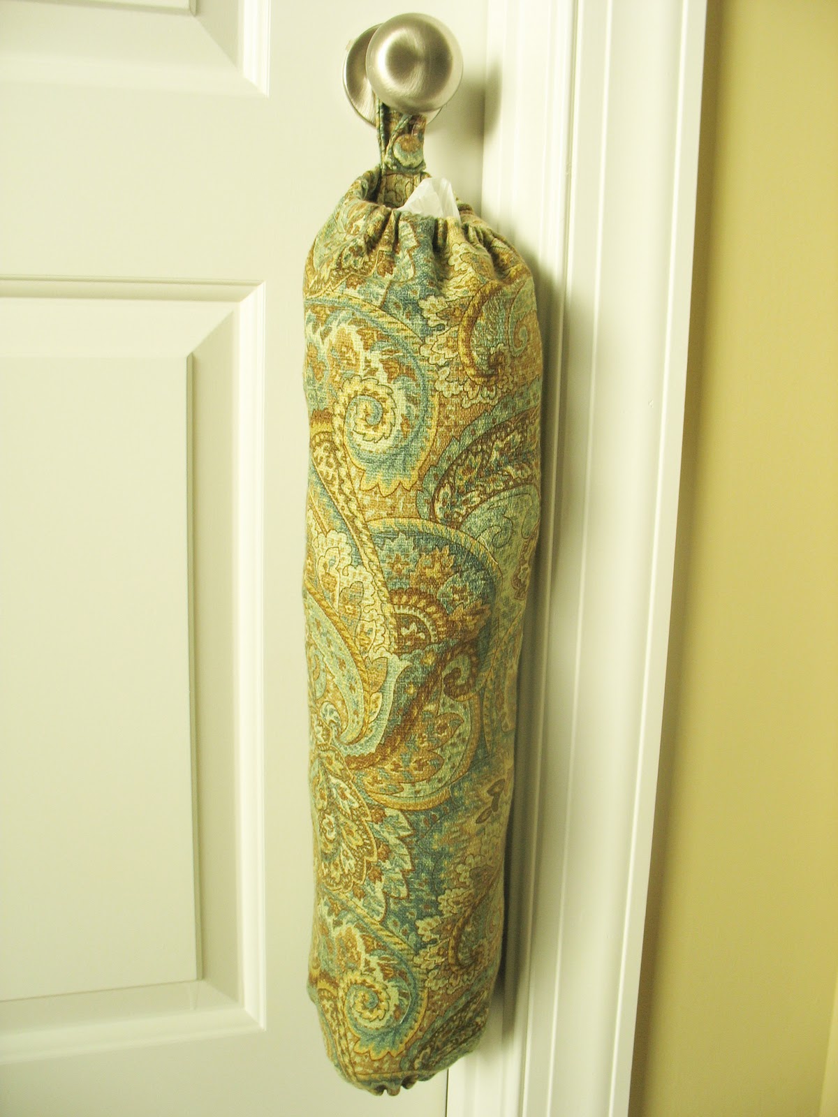 Not Just Decorating Make A Plastic Grocery Bag Holder