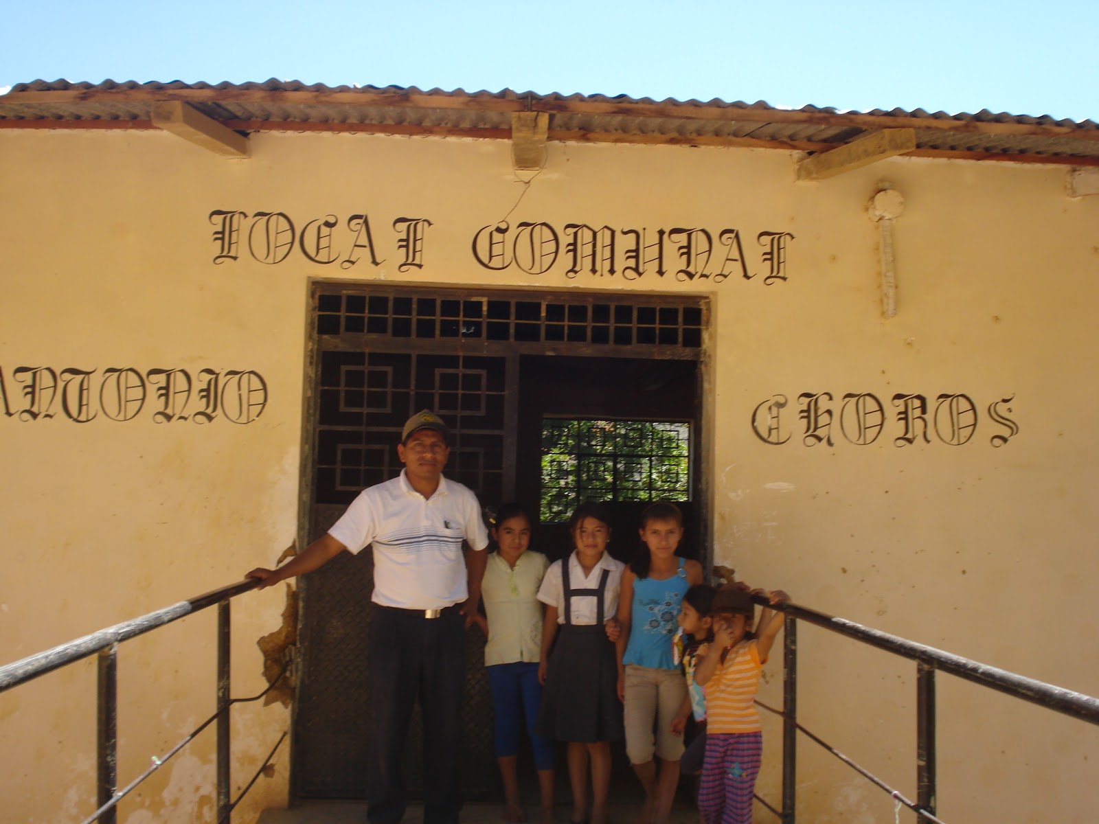 LÁMPARA DE PAPEL EL DISTRITO DE CHOROS , PROVINCIA DE CUTERVO Y SUS