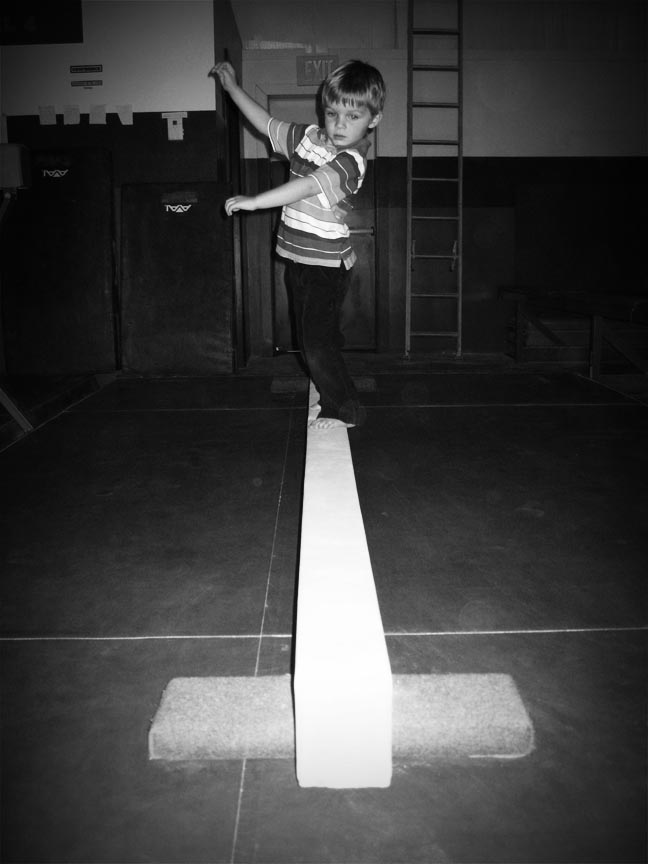 [GYM+-+beam+z.jpg]