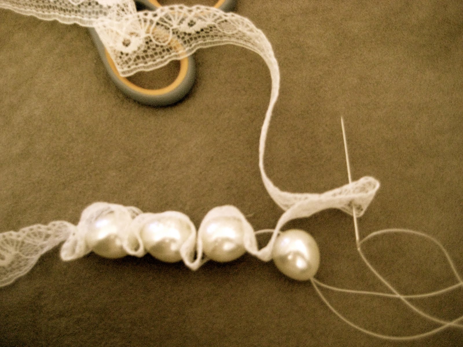 ...Maeberry Vintage... Lace and Pearl Necklace