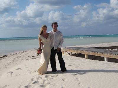 Deserted Beach Wedding for Alabama Couple - image 2 Deserted Beach Wedding for Alabama Couple - image 2