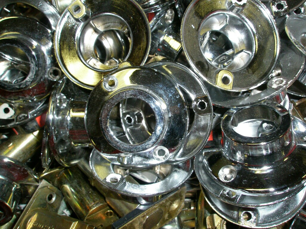 [restore+knobs.jpg]