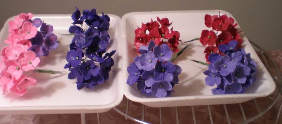 [hydranges+assembled.jpg]