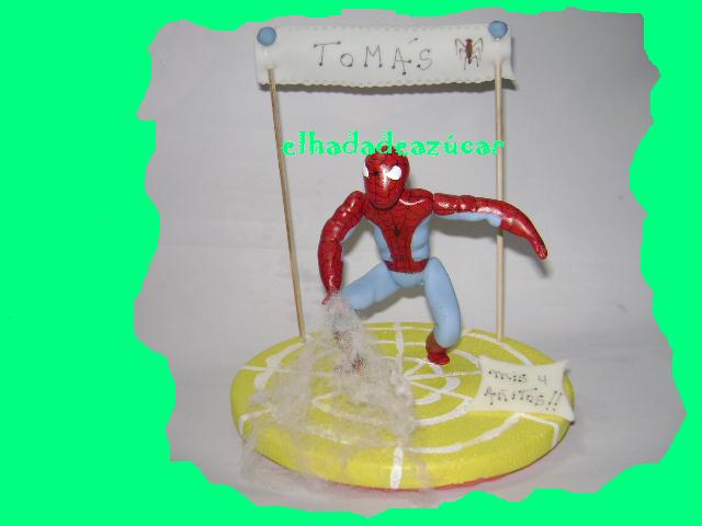 ADORNO TORTA HOMBRE ARAÑA
