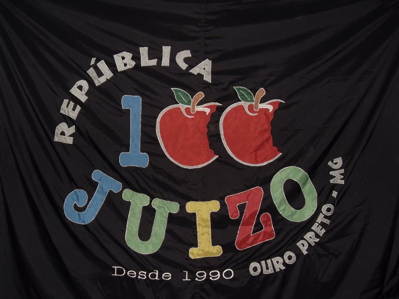 REPUBLICA 100 JUIZO