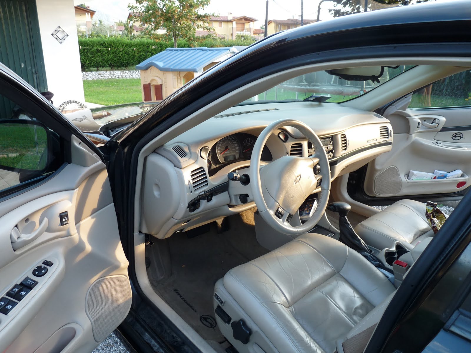 2004 Chevy Impala 2004 Chevy Impala