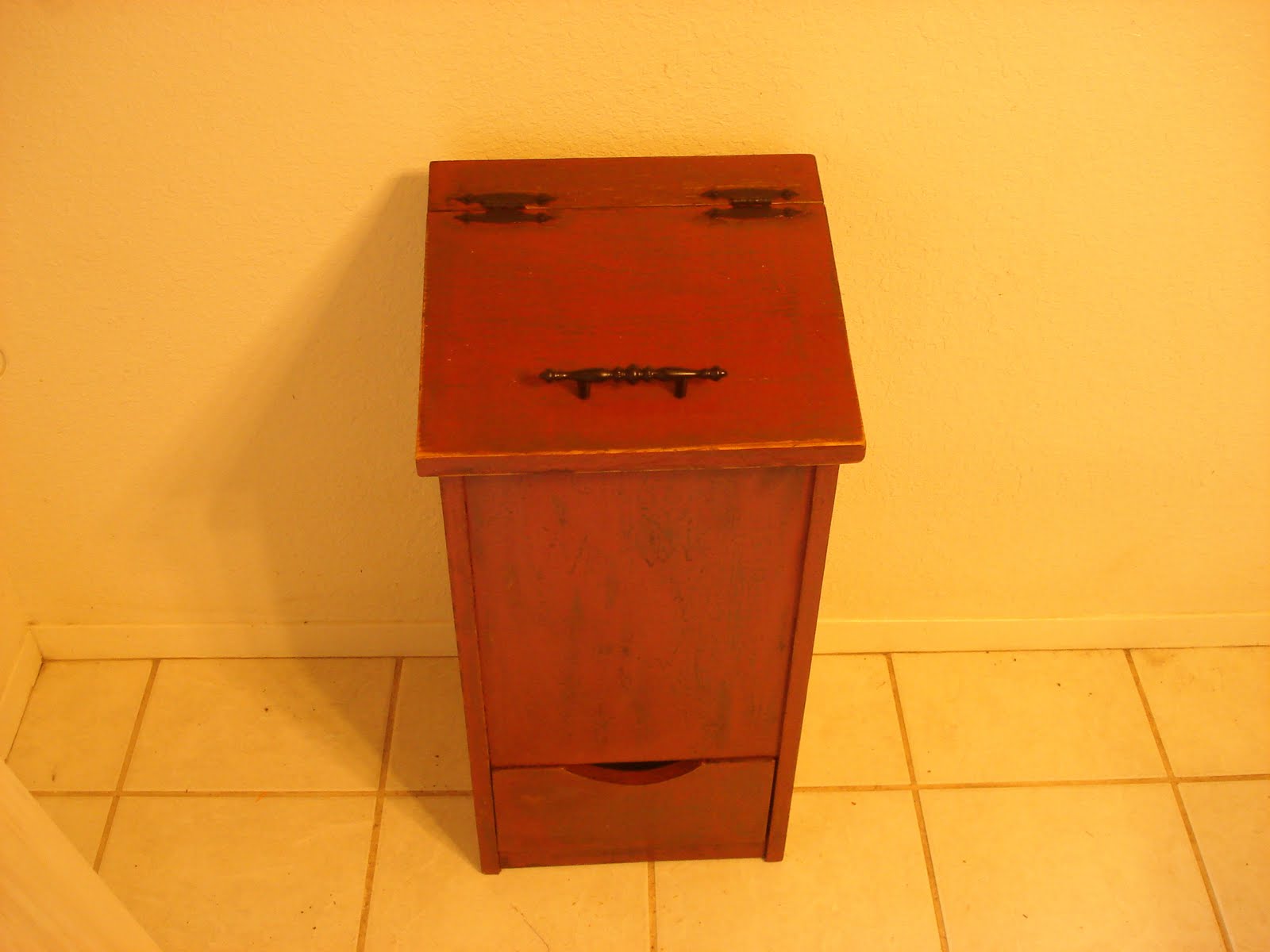 Olde Pear Primitives Finally finished the potato bin!